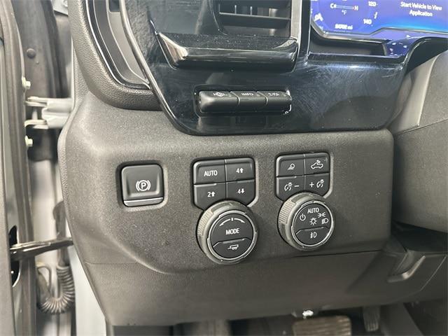 2025 Chevrolet Silverado 2500HD 4WD Crew Cab Standard Bed ZR2