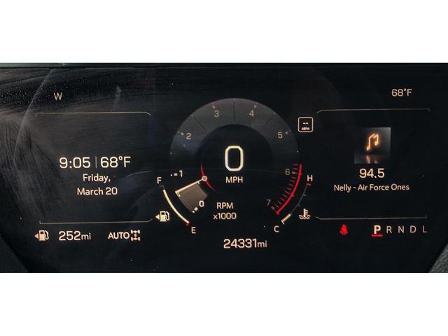 2025 GMC Yukon 4WD Denali