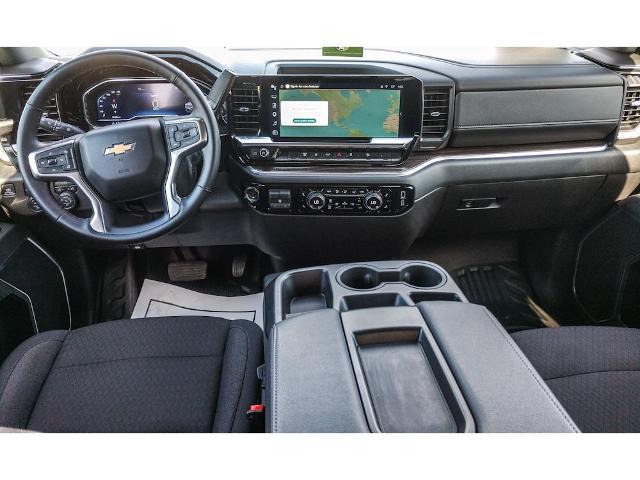 2025 Chevrolet Silverado 2500HD 4WD Crew Cab Standard Bed LT