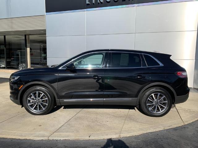 2022 Lincoln Nautilus Standard