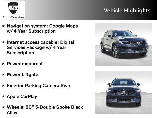 2025 Volvo XC40 B5 Plus Dark Theme