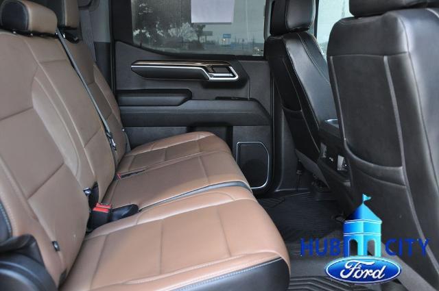 2022 Chevrolet Silverado 1500 4WD Crew Cab Short Bed RST