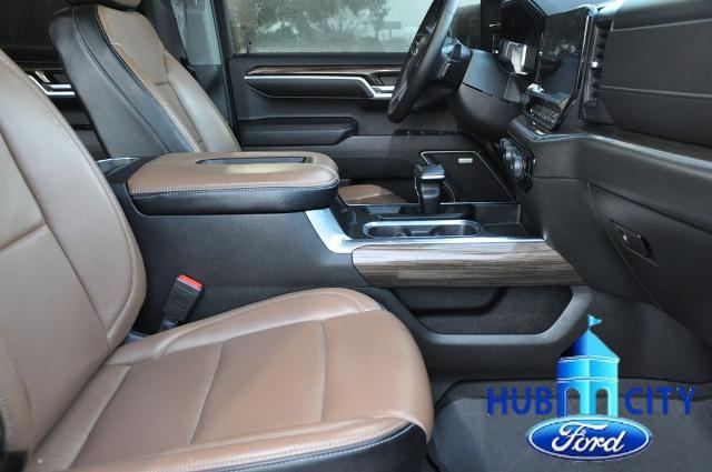 2022 Chevrolet Silverado 1500 4WD Crew Cab Short Bed RST