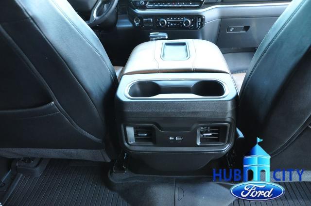 2022 Chevrolet Silverado 1500 4WD Crew Cab Short Bed RST