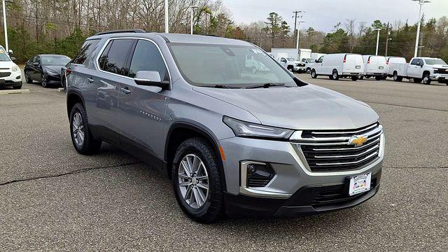 2023 Chevrolet Traverse AWD LT Cloth