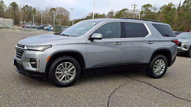 2023 Chevrolet Traverse AWD LT Cloth
