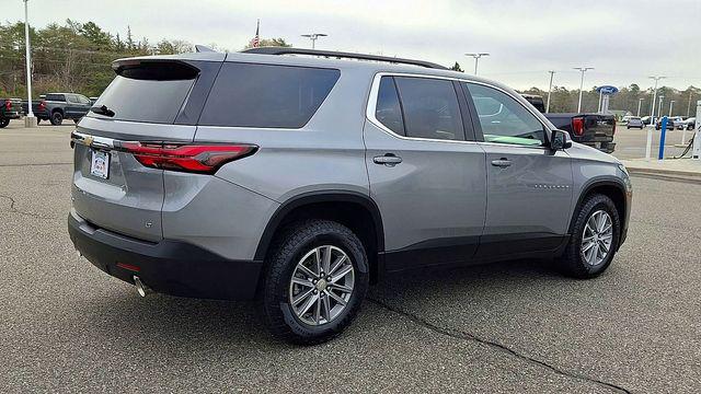 2023 Chevrolet Traverse AWD LT Cloth