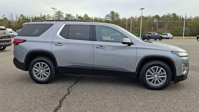 2023 Chevrolet Traverse AWD LT Cloth
