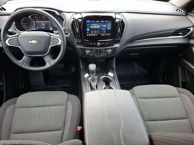 2023 Chevrolet Traverse AWD LT Cloth