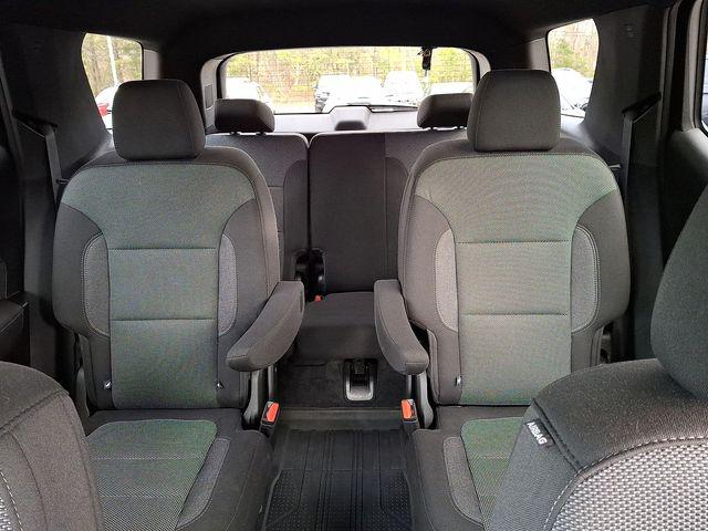 2023 Chevrolet Traverse AWD LT Cloth