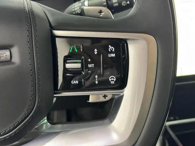 2026 Land Rover Range Rover P400 SE