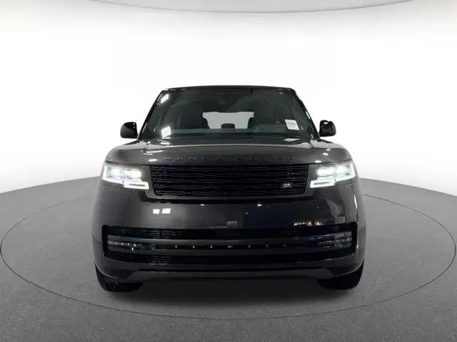 2026 Land Rover Range Rover P400 SE