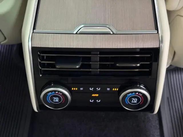 2026 Land Rover Range Rover P530 Autobiography