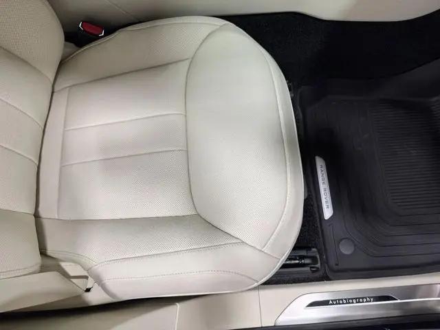 2026 Land Rover Range Rover P530 Autobiography