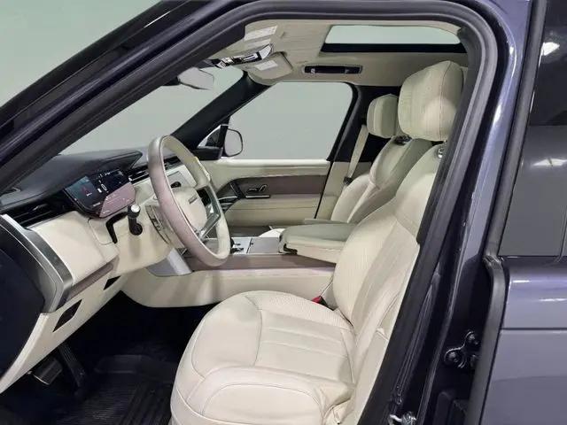 2026 Land Rover Range Rover P530 Autobiography