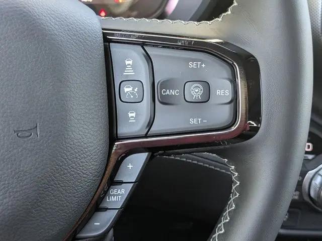 2026 Ram 1500 Limited Crew Cab 4x4 5'7" Box
