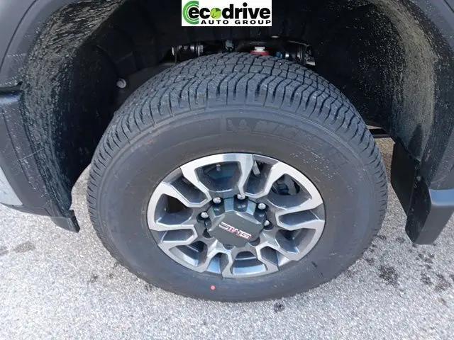 2026 GMC Sierra 3500HD Crew Cab, Long Bed, SLE, 4WD