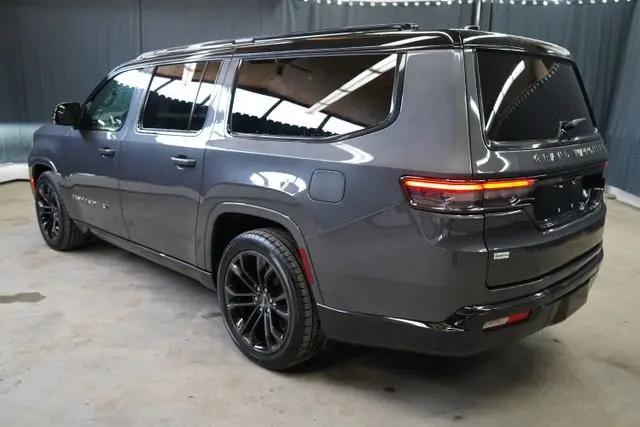 2024 Jeep Grand Wagoneer L Series II 4x4