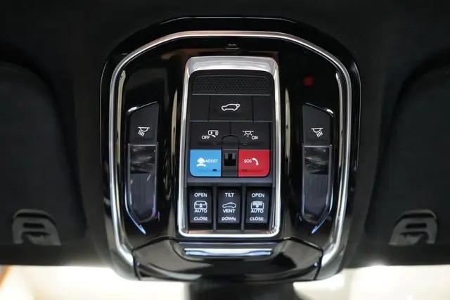 2024 Jeep Grand Wagoneer L Series II 4x4