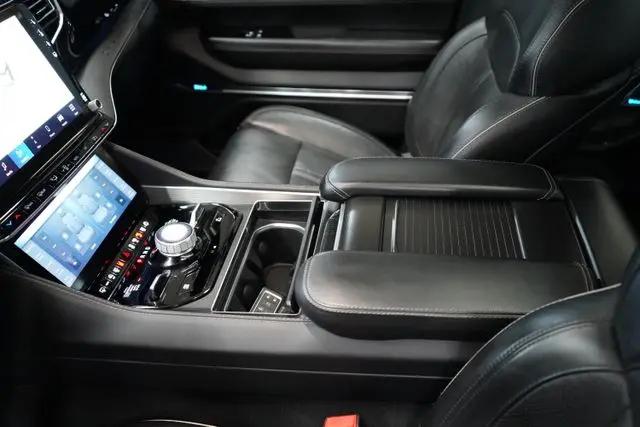 2024 Jeep Grand Wagoneer L Series II 4x4