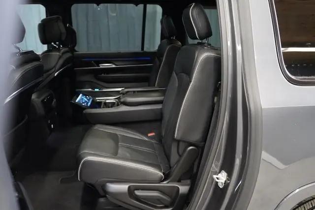 2024 Jeep Grand Wagoneer L Series II 4x4