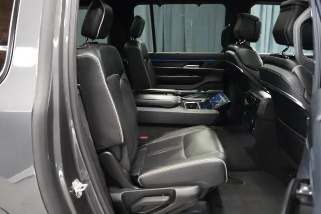 2024 Jeep Grand Wagoneer L Series II 4x4