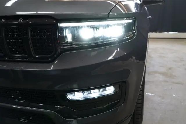 2024 Jeep Grand Wagoneer L Series II 4x4