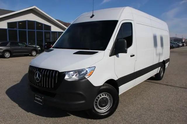 2023 Mercedes-Benz Sprinter 2500 High Roof 4-Cyl Gas