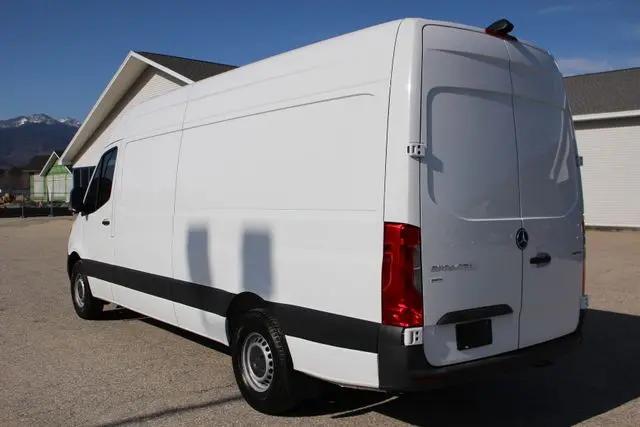 2023 Mercedes-Benz Sprinter 2500 High Roof 4-Cyl Gas