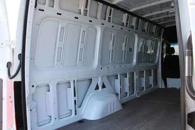 2023 Mercedes-Benz Sprinter 2500 High Roof 4-Cyl Gas
