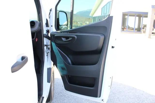 2023 Mercedes-Benz Sprinter 2500 High Roof 4-Cyl Gas