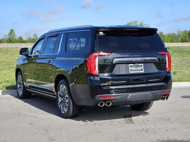 2023 GMC Yukon XL 4WD Denali Ultimate