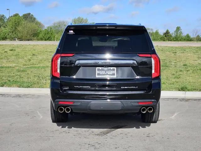 2023 GMC Yukon XL 4WD Denali Ultimate