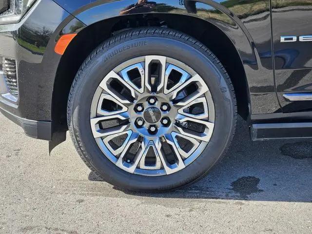 2023 GMC Yukon XL 4WD Denali Ultimate