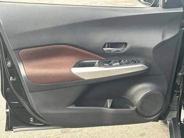 2020 Nissan Kicks SR Xtronic CVT