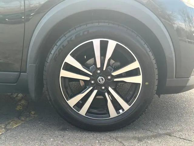 2020 Nissan Kicks SR Xtronic CVT