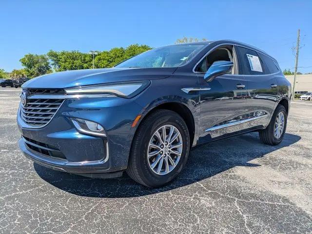 2023 Buick Enclave Essence FWD