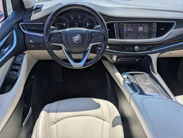 2023 Buick Enclave Essence FWD