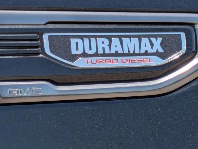 2024 GMC Sierra 1500 4WD Crew Cab Short Box AT4