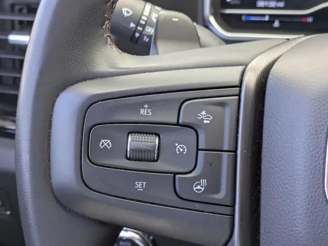 2024 GMC Sierra 1500 4WD Crew Cab Short Box AT4