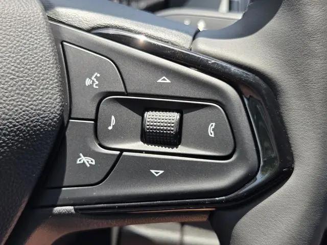2027 Chevrolet Bolt LT FWD