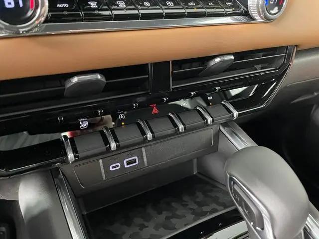 2026 GMC Canyon AT4, 4WD