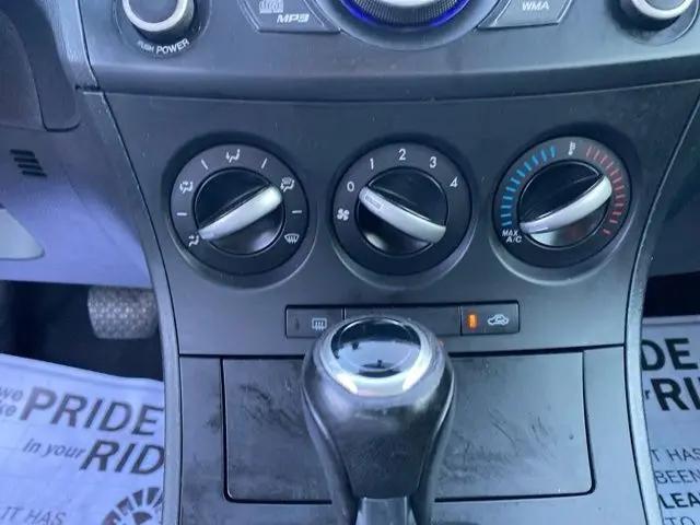 2012 Mazda Mazda3 i Touring
