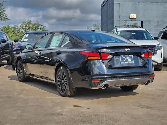 2026 Nissan Altima SV FWD