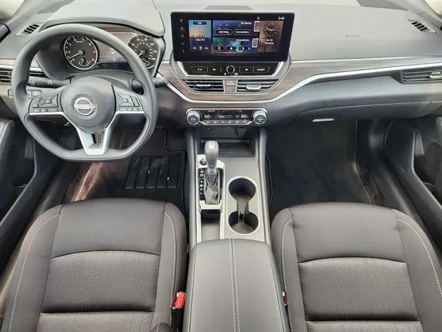 2026 Nissan Altima SV FWD