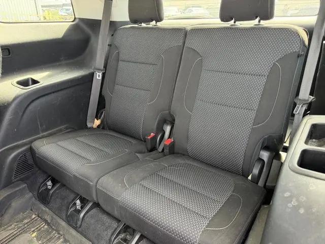 2022 GMC Acadia FWD SLE