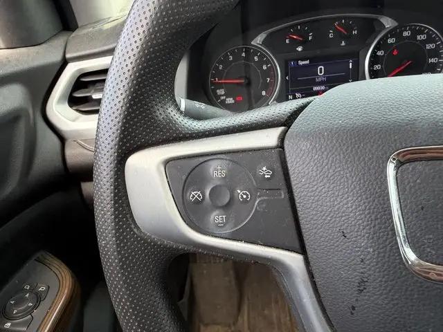 2022 GMC Acadia FWD SLE