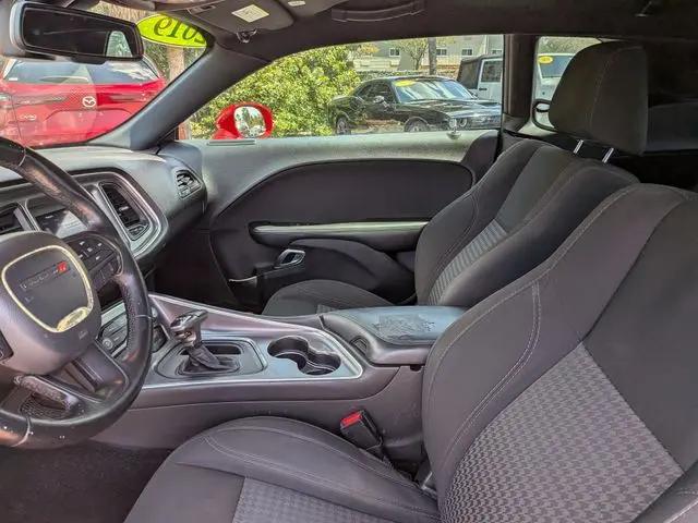 2019 Dodge Challenger SXT