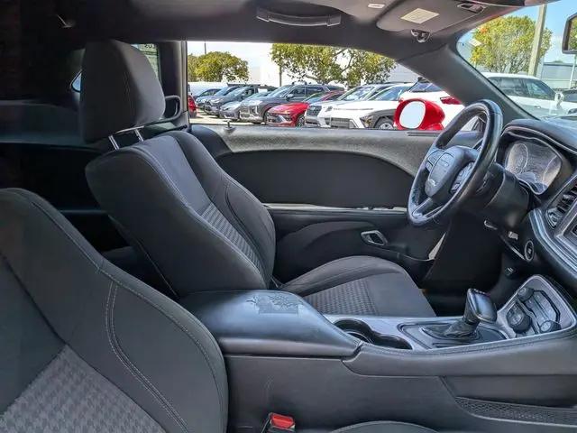 2019 Dodge Challenger SXT