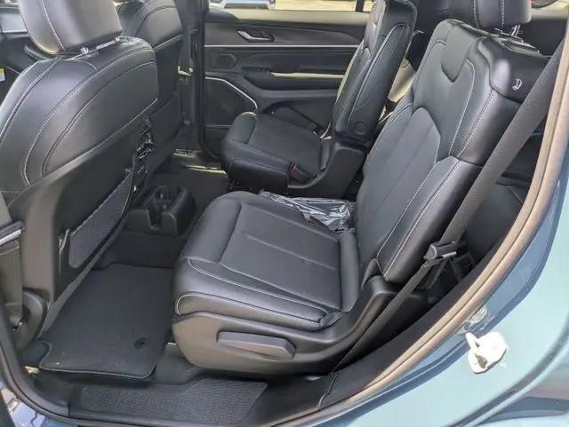 2026 Jeep Grand Cherokee L Limited Reserve